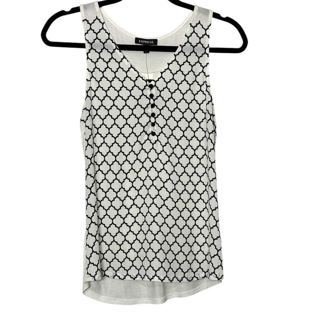Express Tank Top Size XS Black White Henley Quatrefoil Sleeveless Blouse‎ NWT